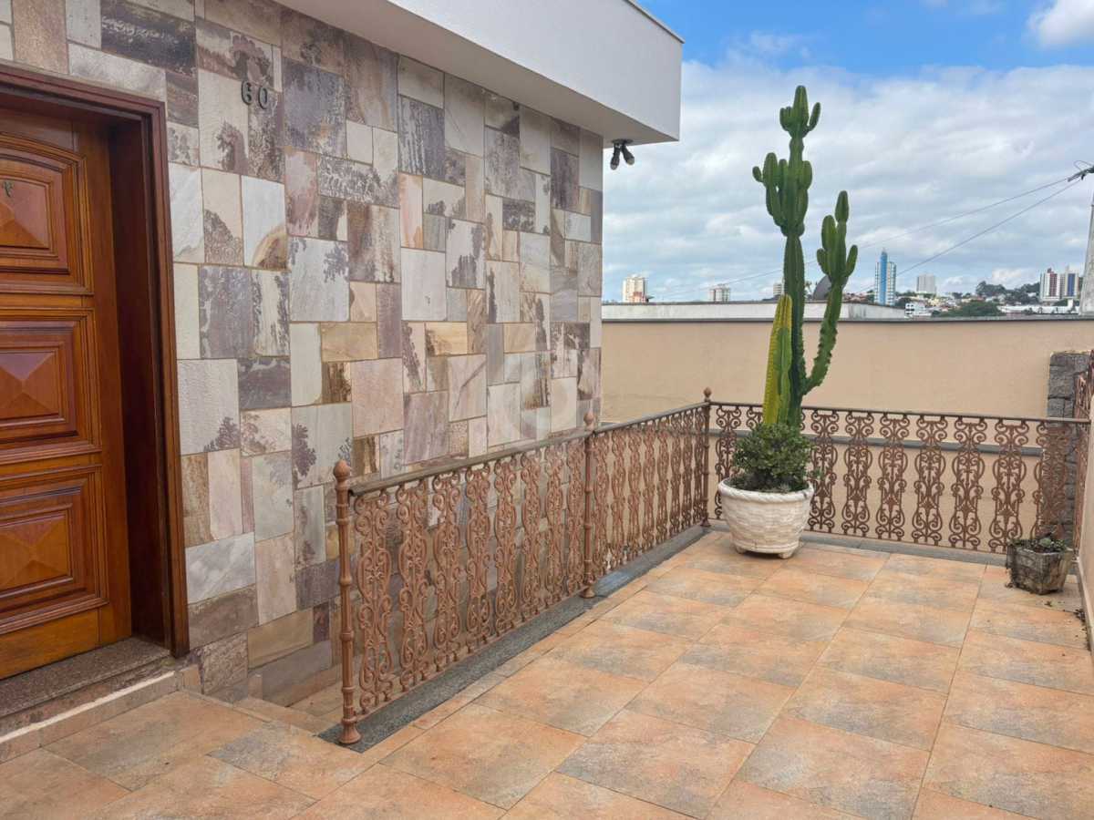 WhatsApp Image 2025-11-11 at 2 - 27