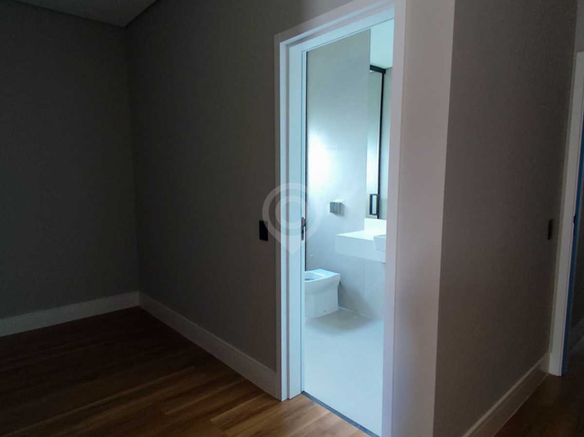 WhatsApp Image 2025-11-19 at 1 - 6