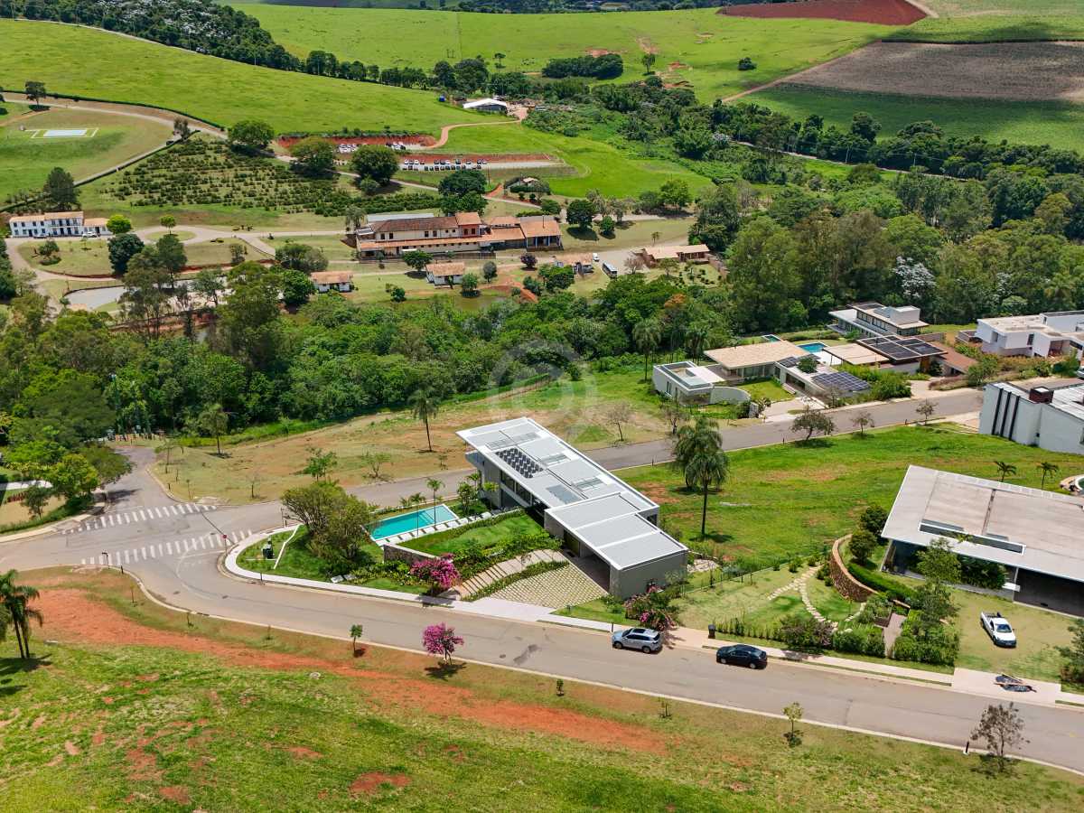 DJI_20251204112531_0060_D - 30