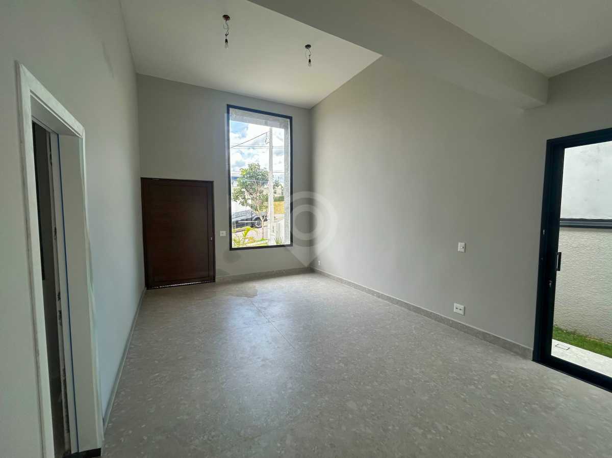 WhatsApp Image 2025-12-10 at 1 - 5