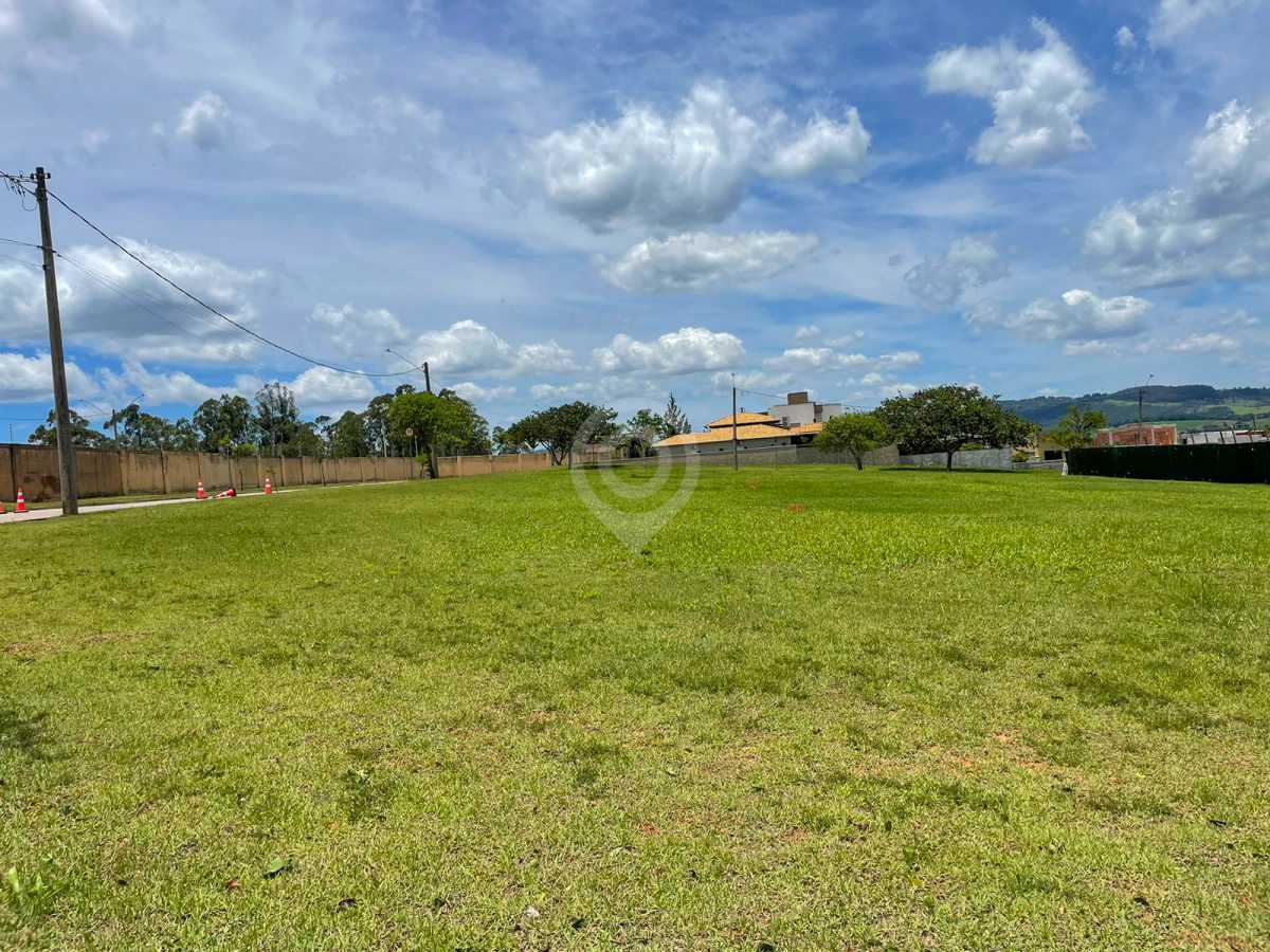 WhatsApp Image 2025-12-11 at 1 - 1