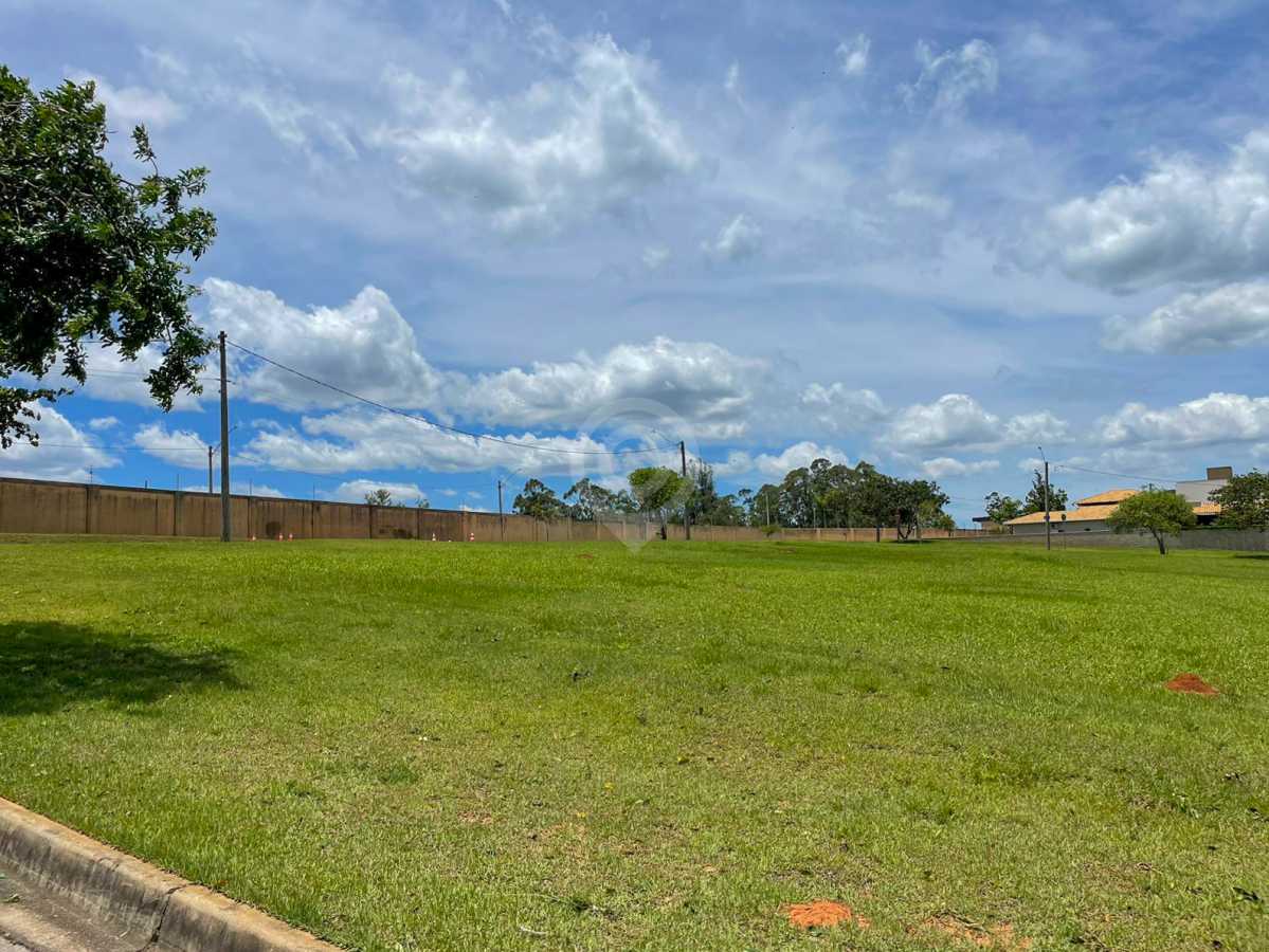 WhatsApp Image 2025-12-11 at 1 - 2