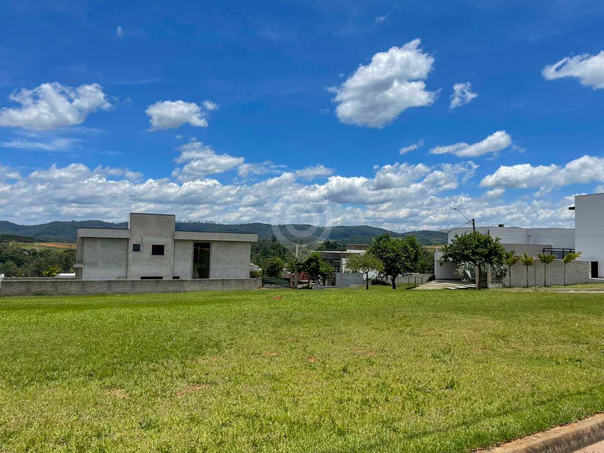 WhatsApp Image 2025-12-11 at 1 - 3