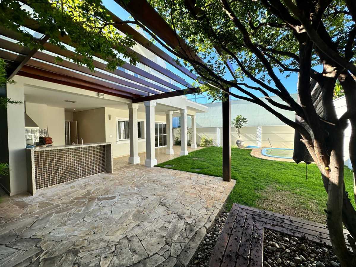 Gazebo quintal - 11