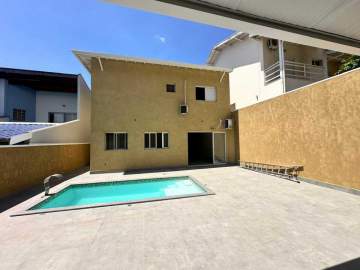 Condomínio Condomínio Vila di Treviso - Vinhedo - ACEITA FINANCIAMENTO - Casa sobrado com 3 quartos a venda no condomínio Vila di Treviso na cidade de Vinhedo - SP - VICN30640