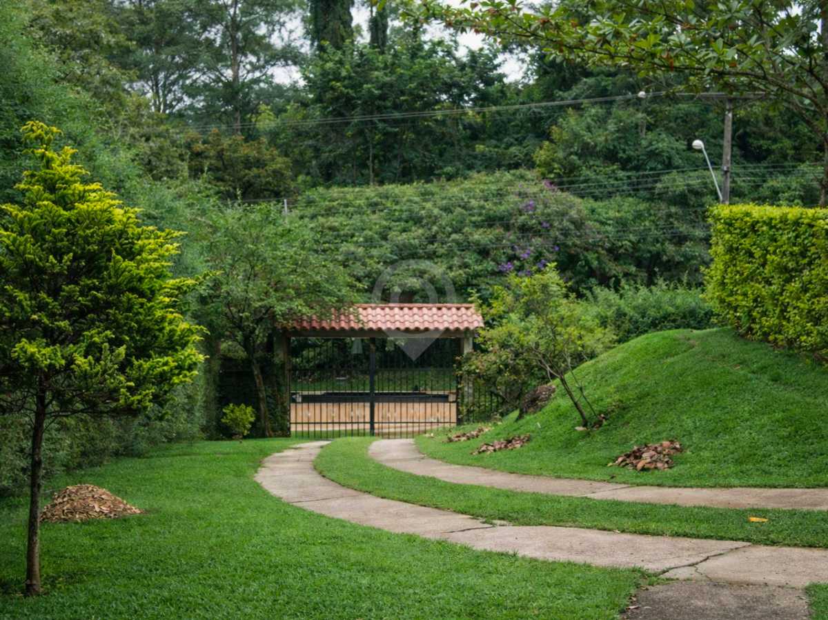 600202665_24989218617427671_32 - 5