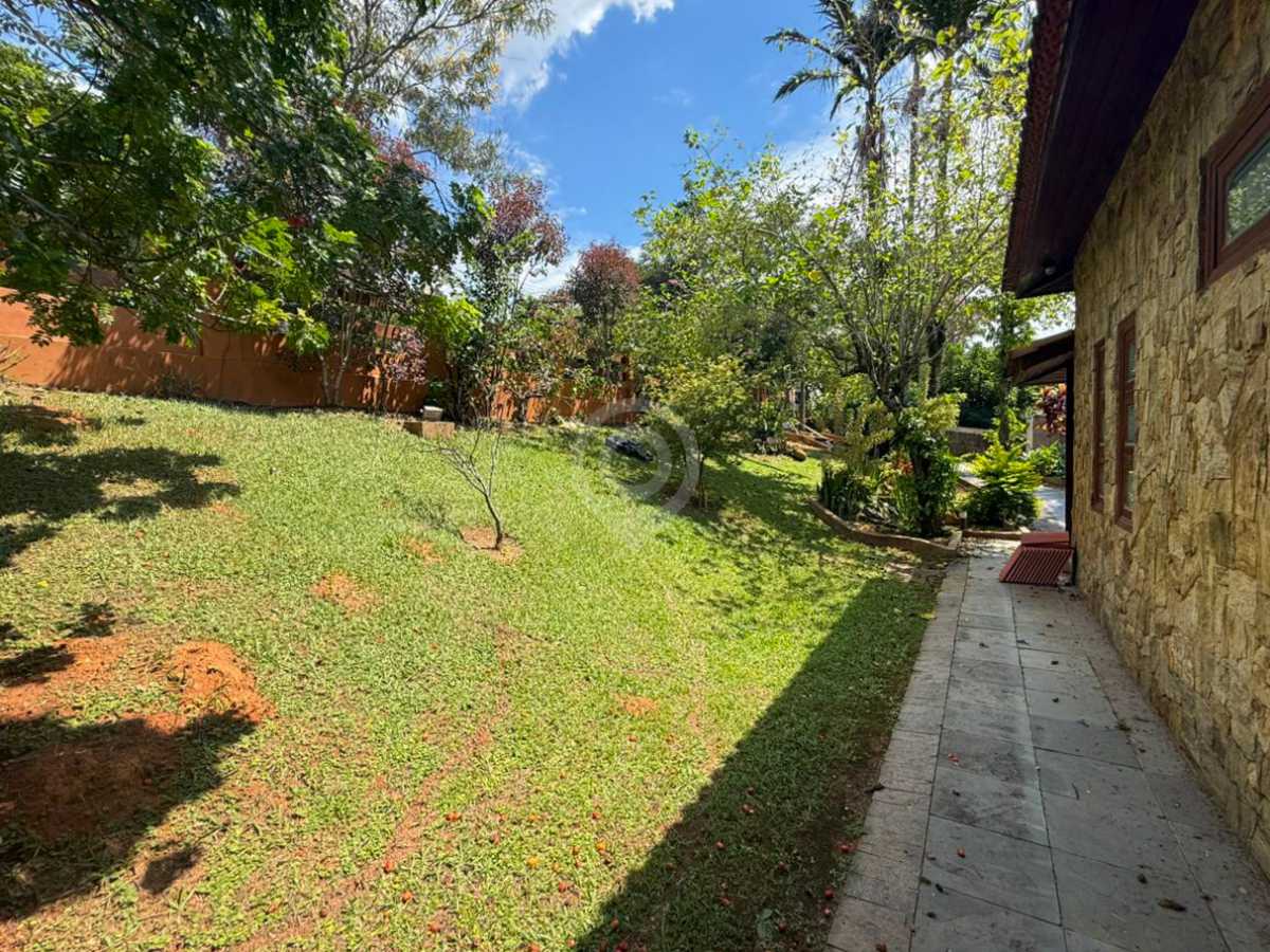 037bb685-31e1-402d-9165-f2c24f - 13