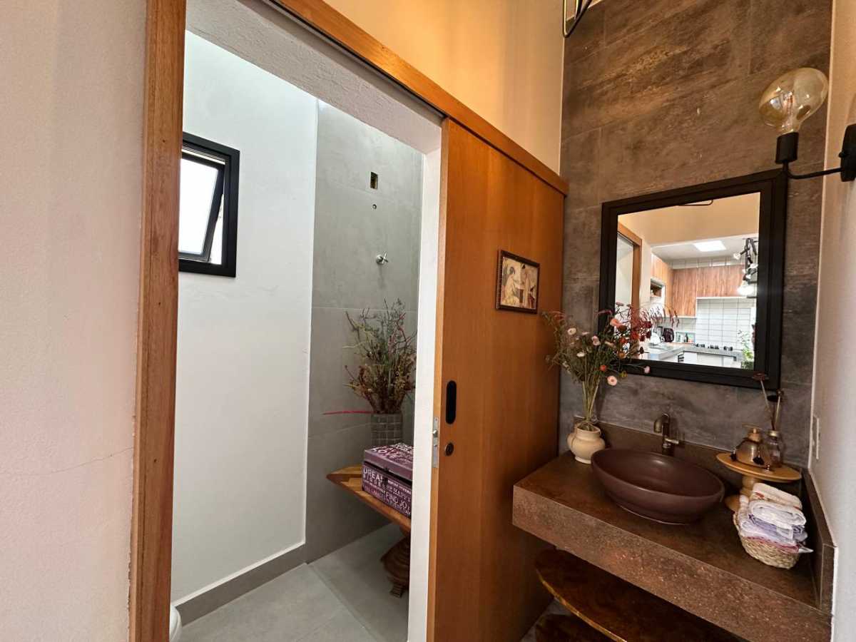 Conheça - do imóvel - Casa térrea com 3 quartos no condomínio Chácaras do lago na cidade de Vinhedo-SP - VICN30682 - 13 - - 13