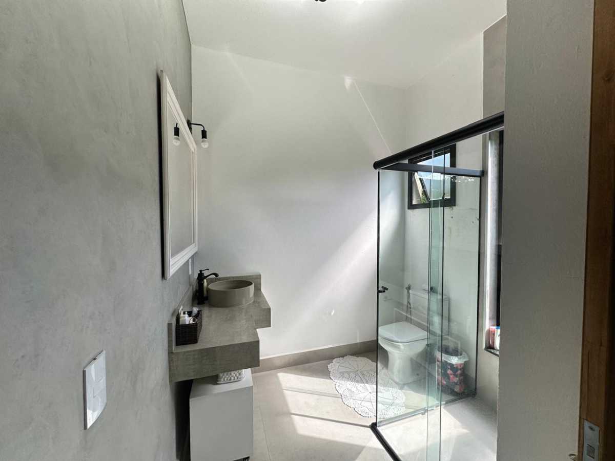 Conheça - do imóvel - Casa térrea com 3 quartos no condomínio Chácaras do lago na cidade de Vinhedo-SP - VICN30682 - 17 - - 17