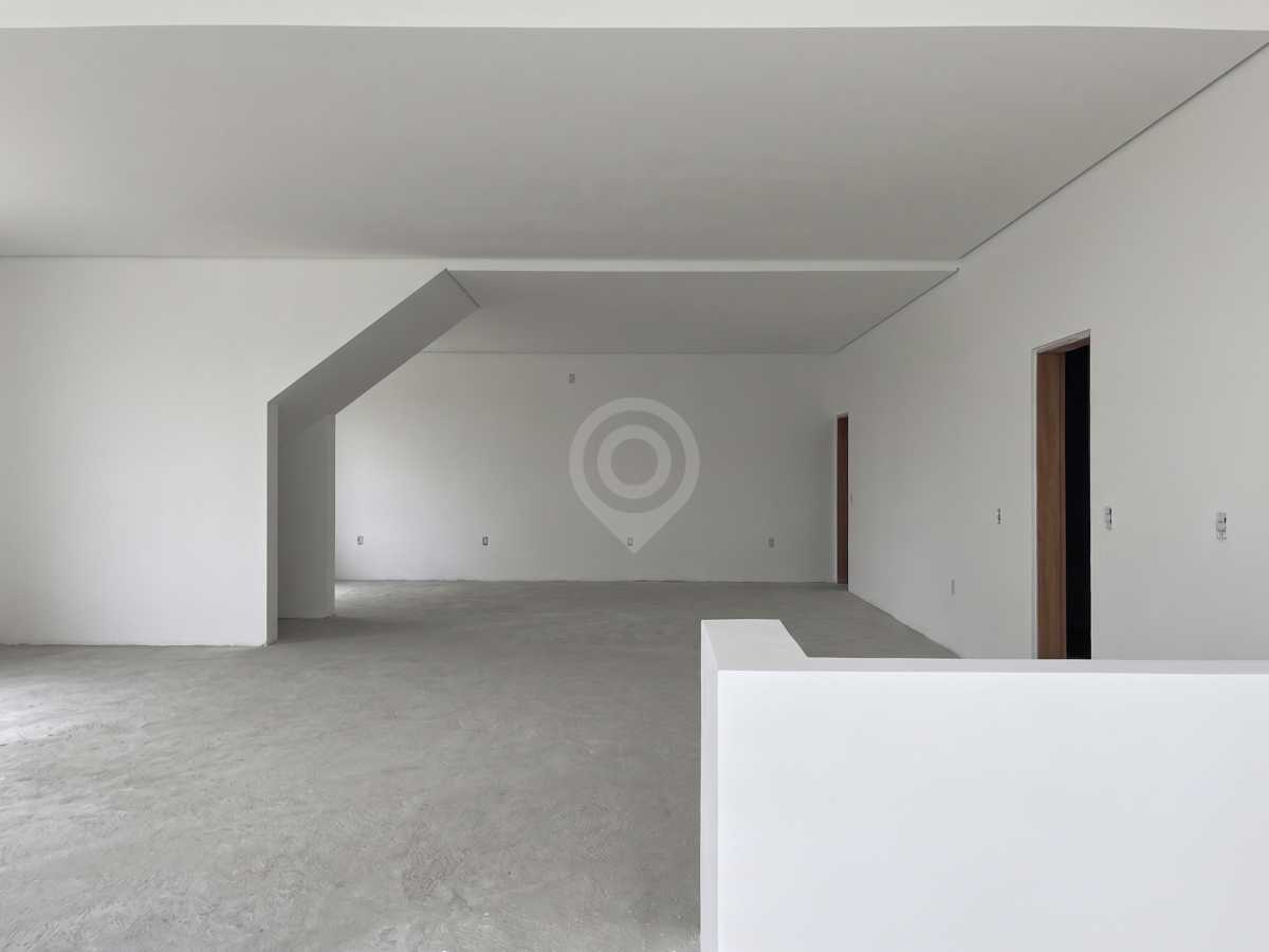 IMG - 3