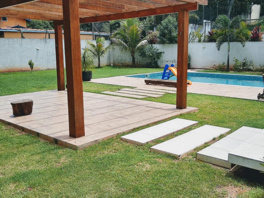 piscina-imóvel-venda - 24