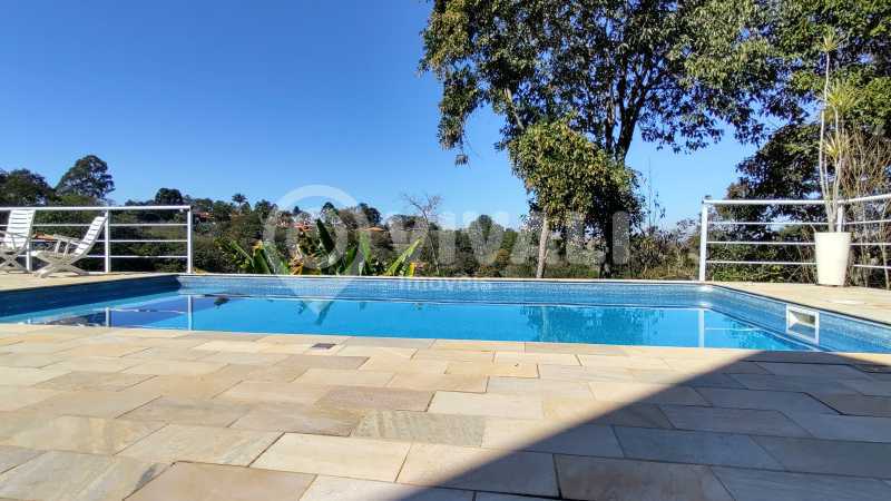 Piscina-imóvel-venda - 17