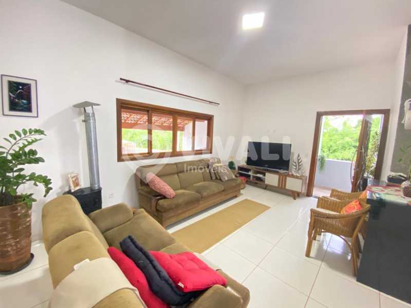 SALA 02 - 2