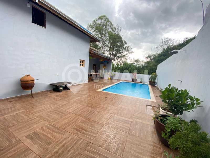 VISTA DOS FUNDOS PARA A PISCIN - 18