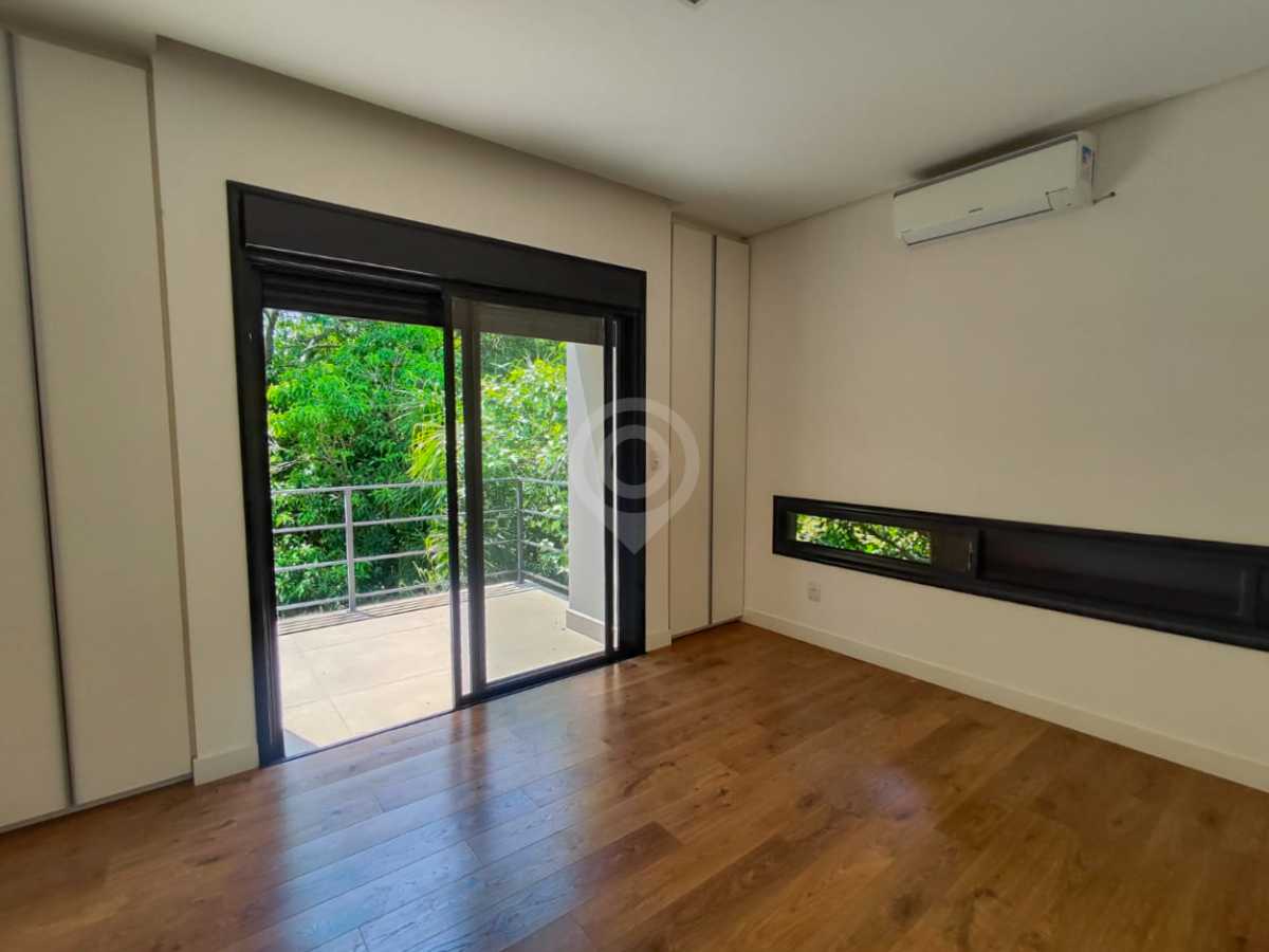 WhatsApp Image 2025-10-22 at 1 - 6