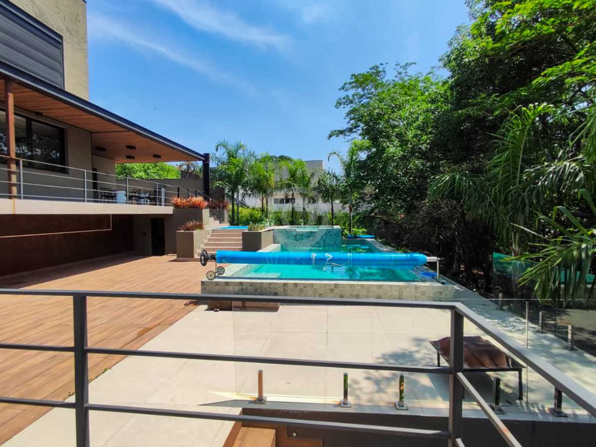 WhatsApp Image 2025-10-22 at 1 - 26