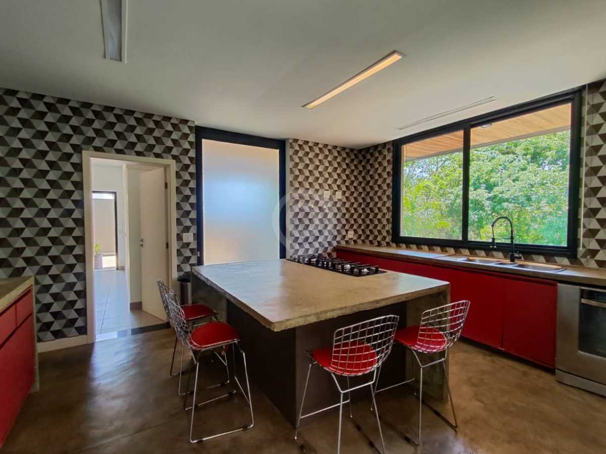 WhatsApp Image 2025-10-22 at 1 - 4