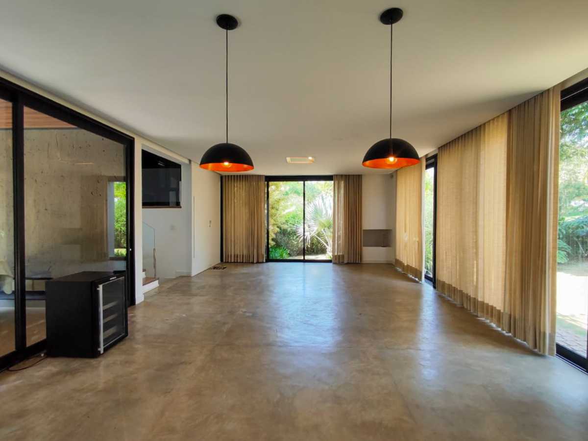 WhatsApp Image 2025-10-22 at 1 - 2