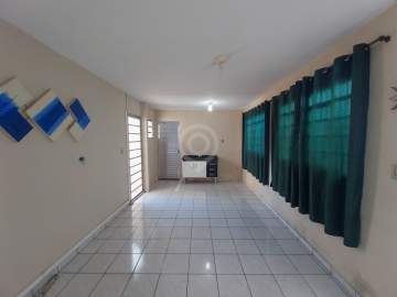 Casa Comercial 55m² para alugar Itatiba,SP Núcleo Residencial Doutor Luiz de Mattos Pimenta - R$ 1.500 - VICC20005