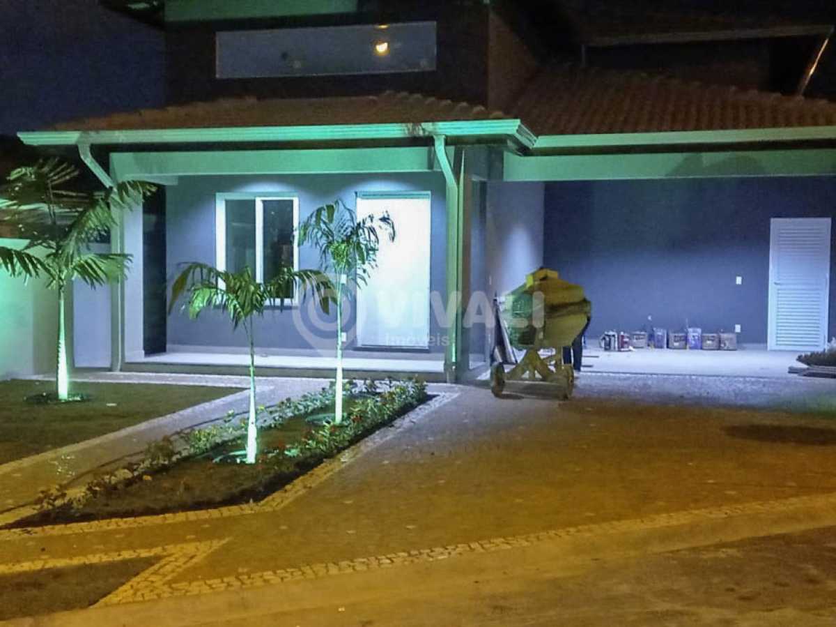 UNADJUSTEDNONRAW_thumb_7066 - 2