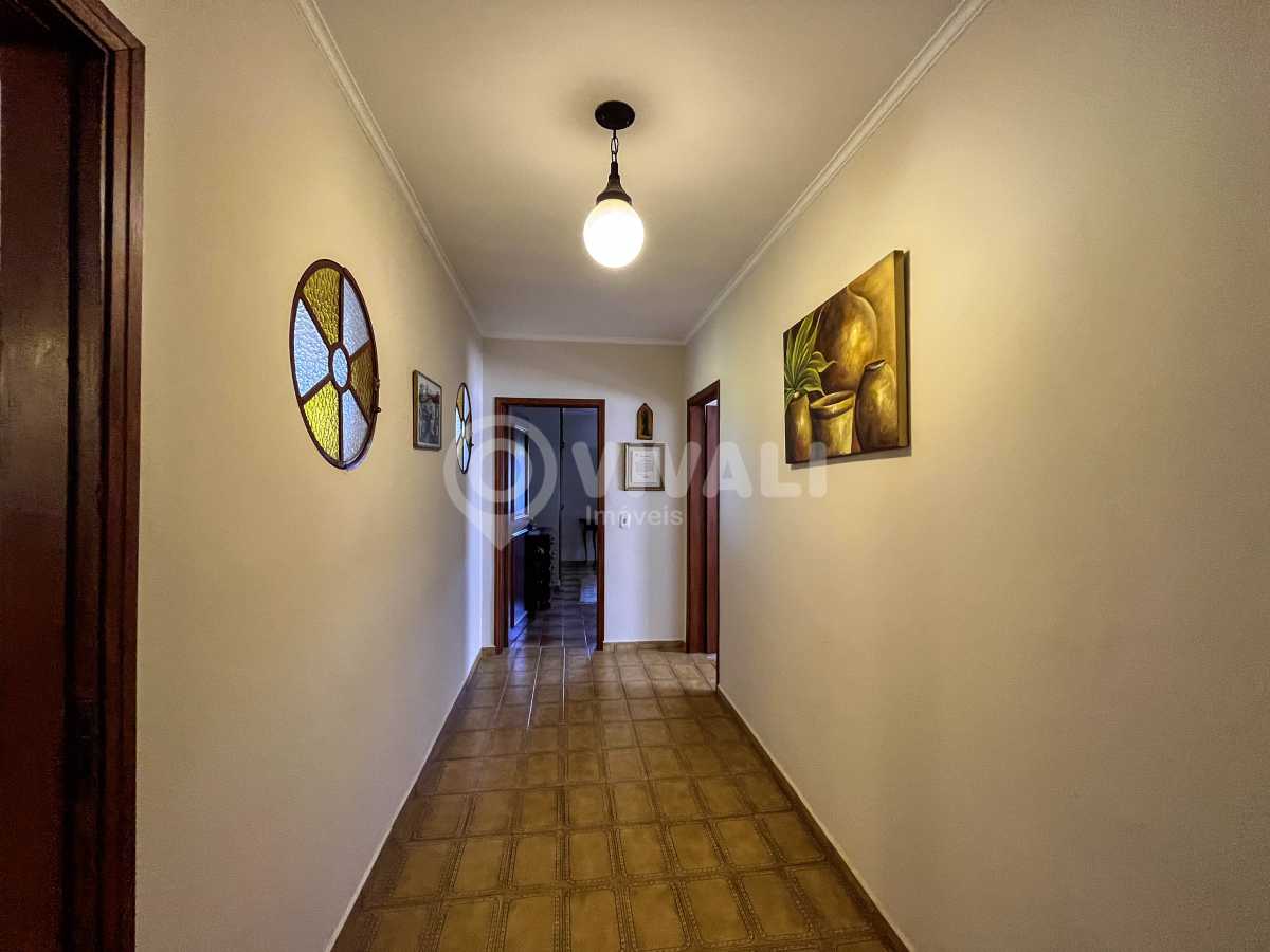 HALL DE DISTRIBUIÇÃO - 10