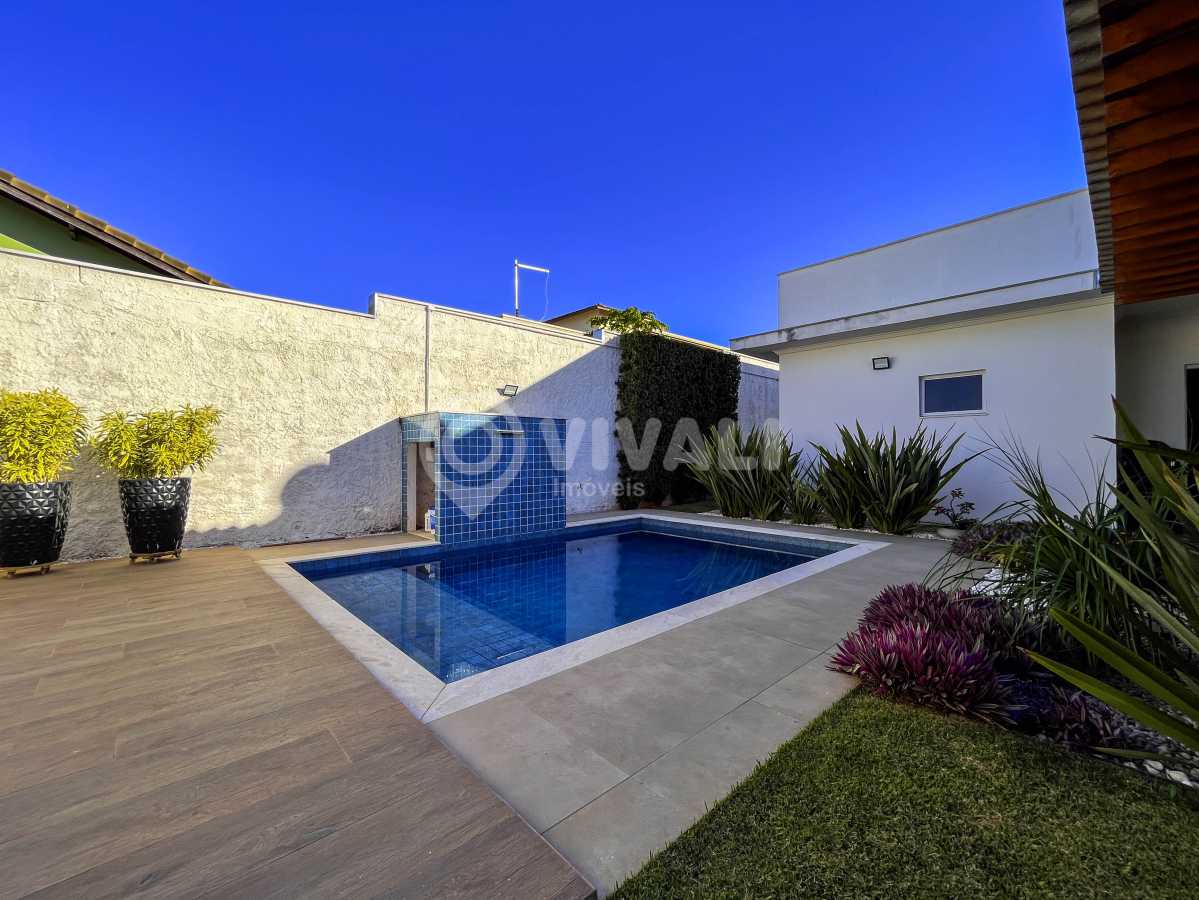 PISCINA - 22