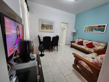OPORTUNIDADE - Sala, 2 quartos, dependências e VAGA em Vila Isabel, com condomínio barato. - MCAP20170