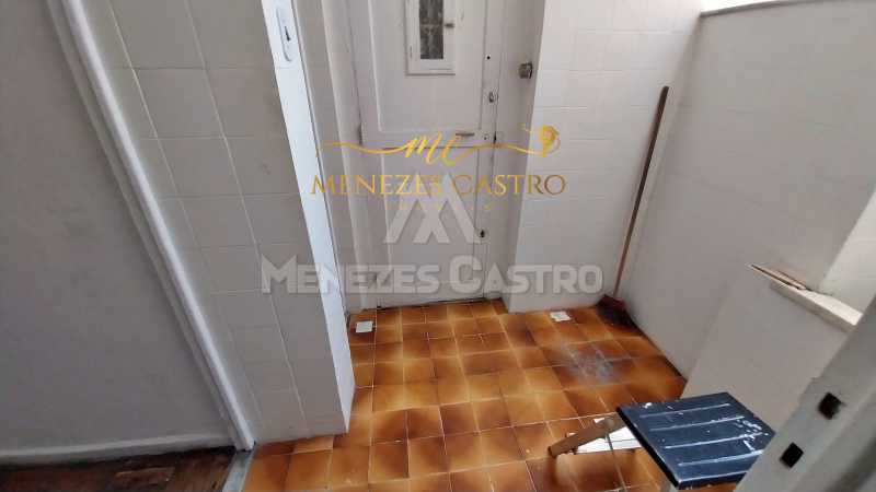 20 Área de Serviço - 18