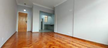 Ótima localização - Apartamento TIJUCA, todo modernizado no porcelanato. Sala ampla em 2 ambientes, 3 ótimos quartos, banheiro social amplo, cozinha no conceito aberto, dependências. Ao lado do Metrô. - MCAP30190