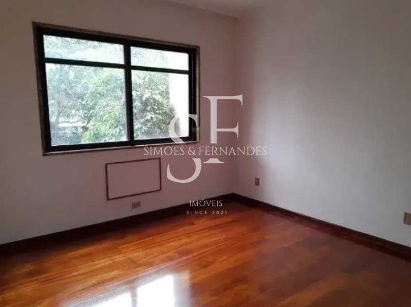 Conheça 4. do imóvel - Tijuca - Rua Marques de Valença - Apartamento amplo, 4 quartos, 2 suítes, dependência completa, 2 vagas. - BTAP40049 - 9 4. - 9
