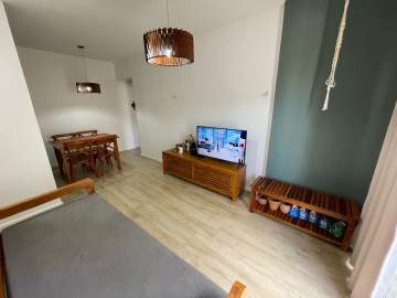 Ótima localização - Engenho de Dentro- Rua Doutor Leal, recém reformado, varanda, 2 quartos, 1 banheiro, 1 vaga. - BTAP20601