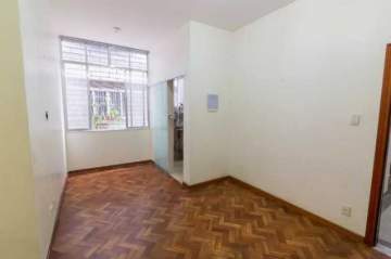 Oportunidade - Tijuca- Av. Maracanã, 2 quartos, 1 banheiro, área de serviço. - BTAP20731