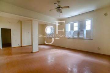 Ótima localização - Tijuca- Rua Conde de Bonfim- Apartamento desocupado, 2 quartos, 2 banheiros. Excelente localização. - BTAP20739