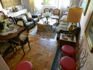 Ótima localização - Tijuca - Rua Uruguai- Parte nobre. Apartamento, 4 quartos, suíte, dependência completa. 1 vaga. - BTAP40105