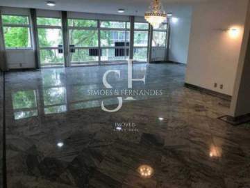 2034_G1685462605 - 1