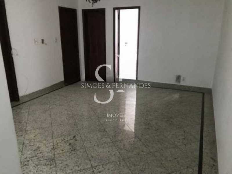 2034_G1685462611_cleanup - 5