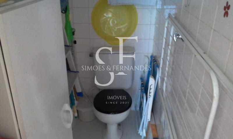 15-banheiro de empregada - 15