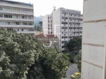 Ótima localização - Tijuca- Rua Uruguai- Apartamento desocupado, 2 quartos, suíte, dependência completa, 1 vaga. - BTAP20802