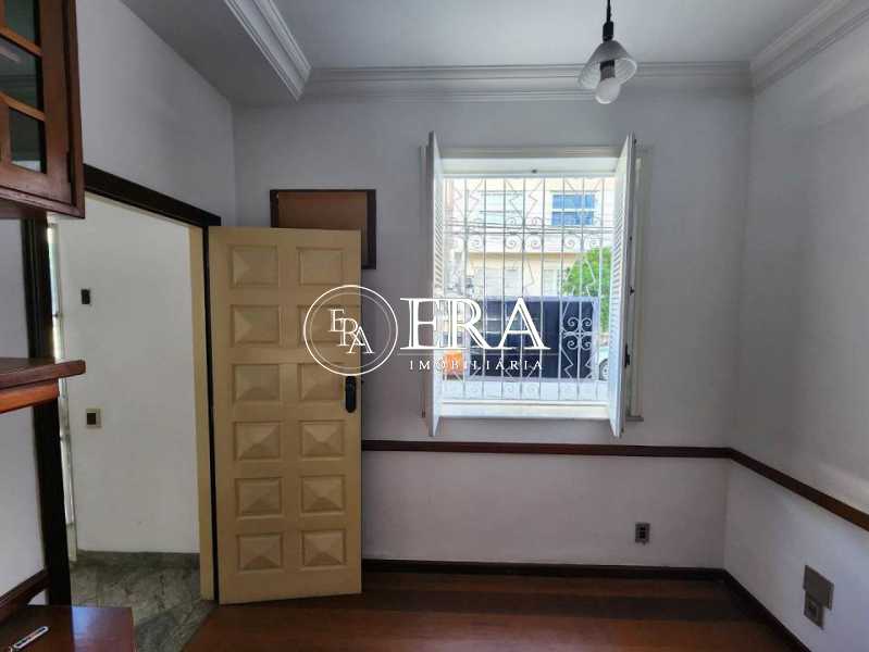 casa-com-4-quartos-a-venda-153 - 7