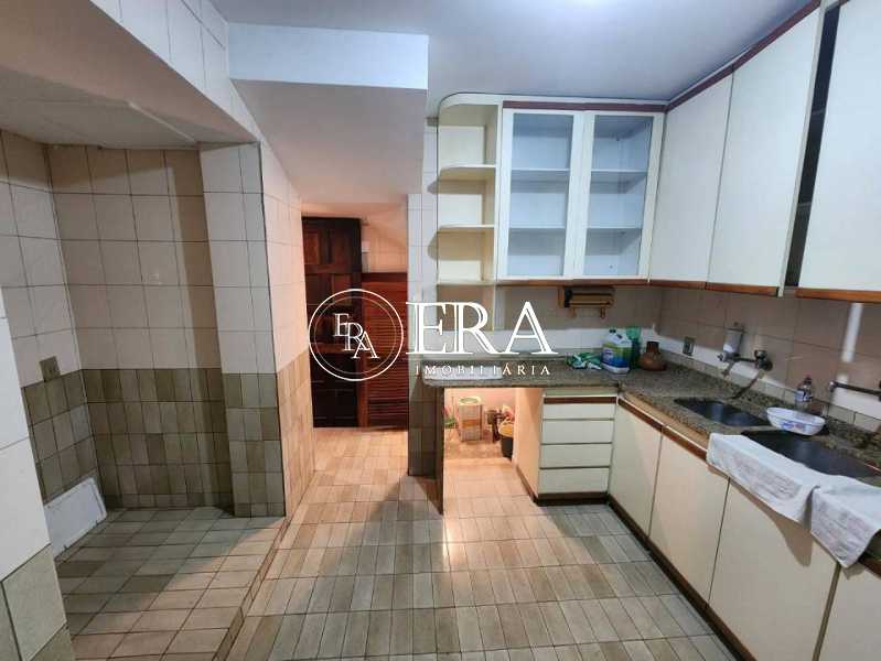 casa-com-4-quartos-a-venda-153 - 15