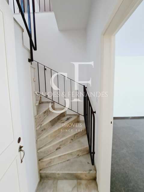 Conheça 18 do imóvel - Tijuca- Avenida Maracanã- Apartamento duplex com, 3 quartos, dependência completa, 1 vaga. - BTAP30728 - 18 18 - 18