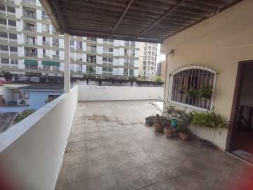 Ótima localização - Andaraí- Rua Pontes Correia- Apartamento tipo casa, 3 quartos, suíte, terraço com churrasqueira, chuveirão. - BTAP30759