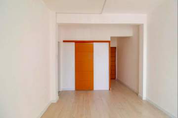 Imperdível - Vila Isabel - Avenida Boulevard 28 de Setembro - Apartamento reformado, 2 quartos e quarto de serviço. - BTAP21210