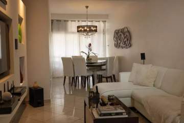 Ótima localização - Tijuca- Rua Barão de Pirassinunga, varanda, 2 quartos, suíte, closet, 2 vagas. - BTAP21226