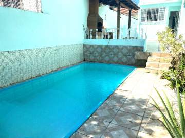 Oportunidade - Grajaú - Rua Henrique Morize - Casa Duplex, 4 quartos, piscina e 2 vagas. - BTCA30037