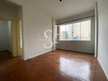 Ótima localização - Andaraí - Rua Silva Teles - Apartamento desocupado, quarto e sala, dependência - Próximo ao SESC Tijuca. - BTAP10272