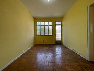 Oportunidade - Tijuca - Rua dos Artistas, varanda, 1 quarto, 2 banheiros, 2 vagas. - BTAP10278