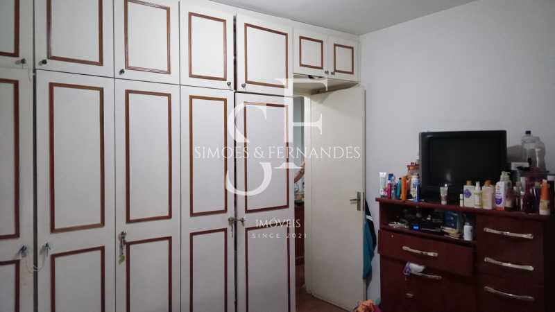 94d28f4a-7780-47c7-a2ea-5c6e2e - 15