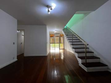 Rua Visconde de Santa Isabel - Vila Isabel - Cobertura duplex, 4 quartos suíte, closet, dependência completa 1 vaga. - BTCO40061