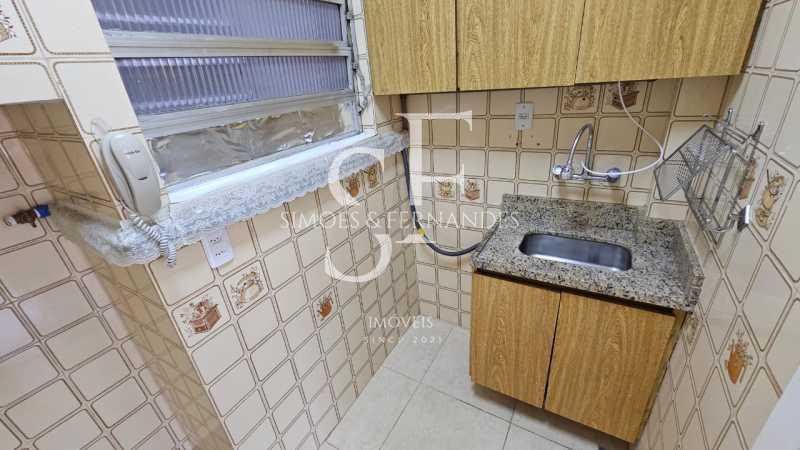 Tijuca - Quarto e sala - Refor - 19